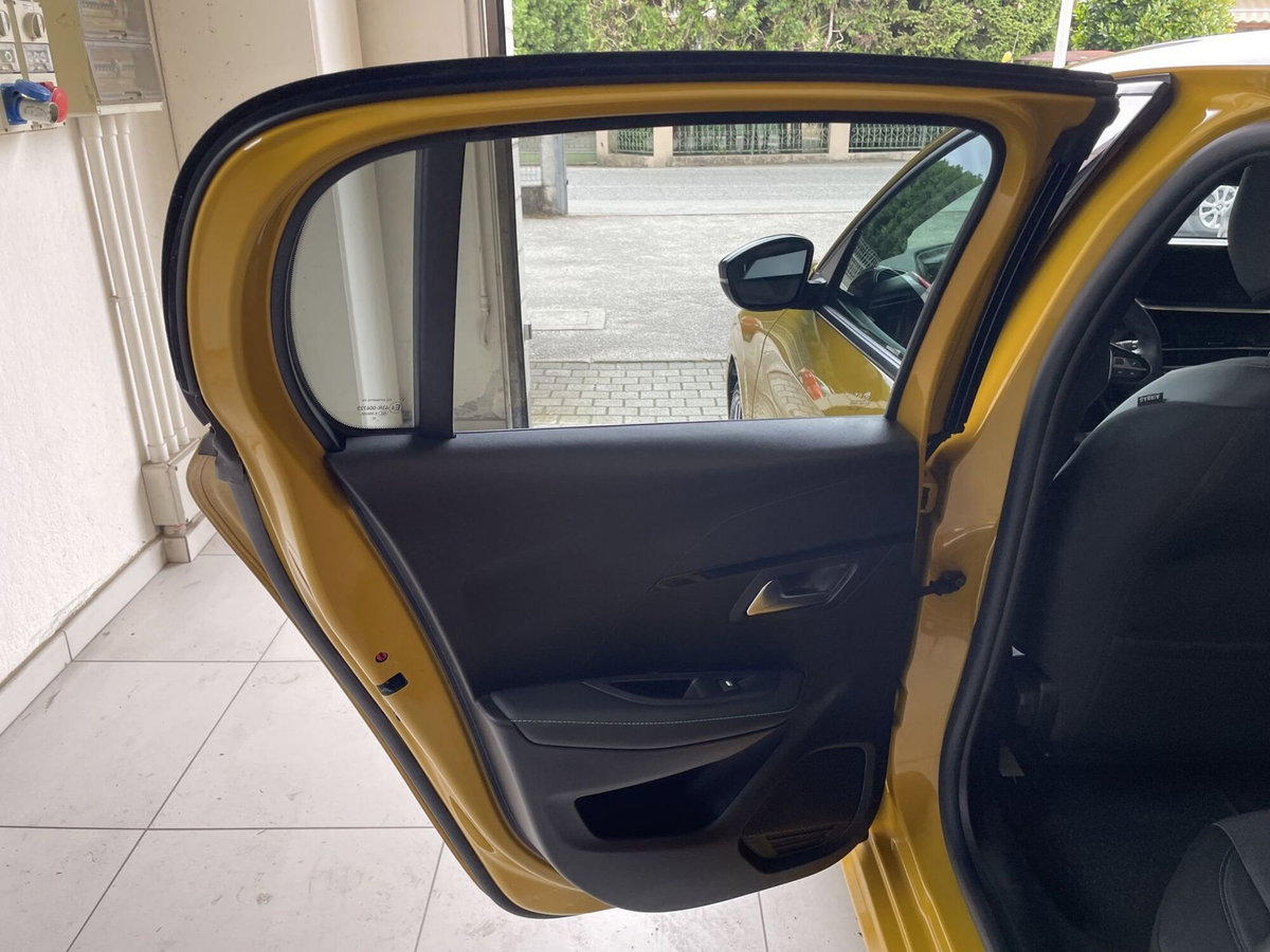 Peugeot 208 PureTech 100 Stop&Start EAT8 5 porte Allure Pack (11)