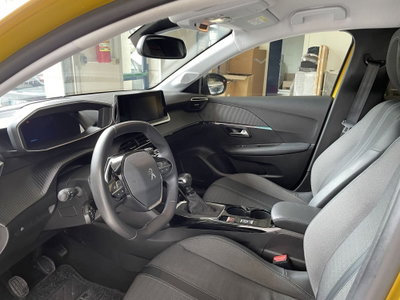 Peugeot 208 PureTech 100 Stop&Start EAT8 5 porte Allure Pack (8)