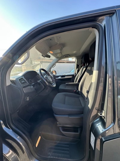 Volkswagen Multivan 2.0 TDI 199CV DSG Comfortline (10)