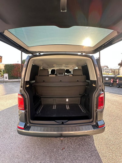 Volkswagen Multivan 2.0 TDI 199CV DSG Comfortline (19)