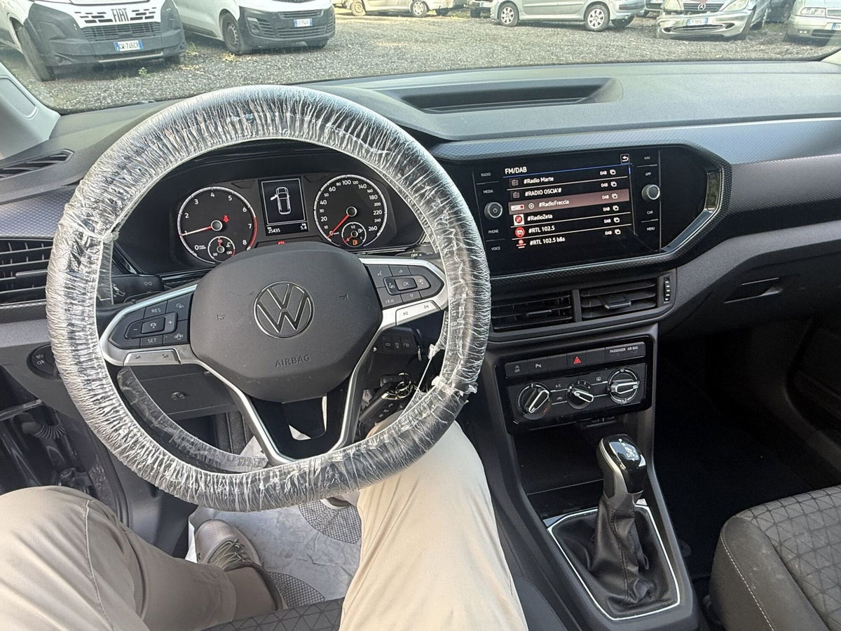 Volkswagen T-Cross 1.0 TSI 110 CV DSG Style (9)