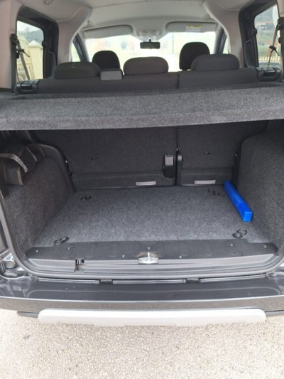 Fiat Qubo 1.3 MJT 95 CV Trekking (11)