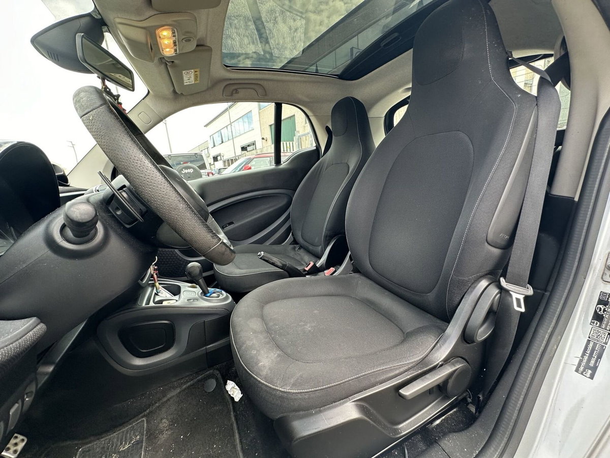smart Fortwo 90 0.9 Turbo Urban (11)