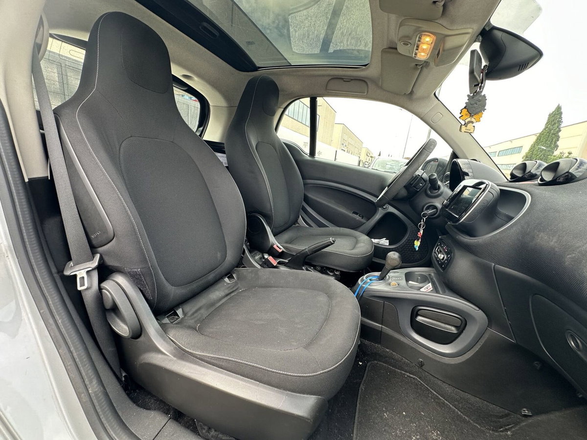 smart Fortwo 90 0.9 Turbo Urban (12)