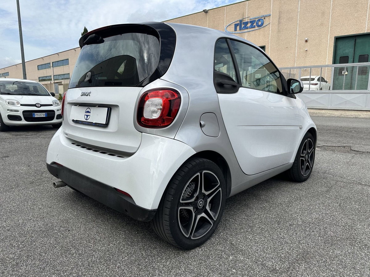 smart Fortwo 90 0.9 Turbo Urban (6)