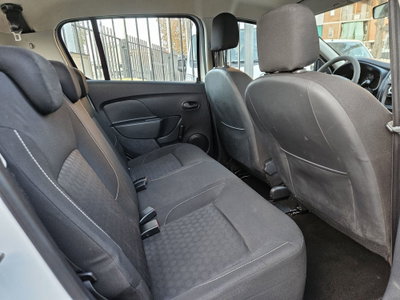 Dacia Sandero 1.2 75CV Ambiance (12)