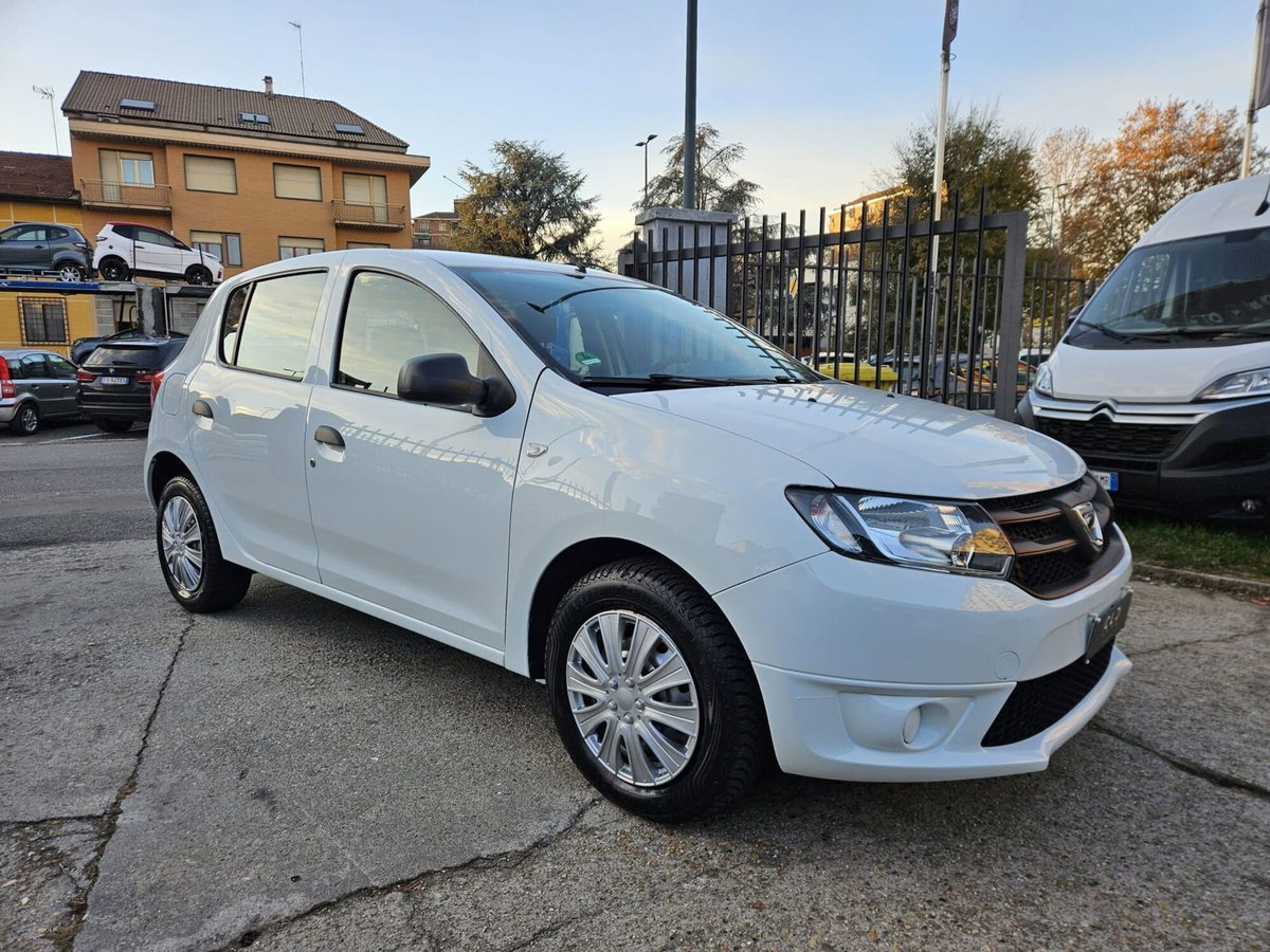 Dacia Sandero 1.2 75CV Ambiance (3)