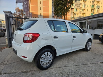 Dacia Sandero 1.2 75CV Ambiance (4)