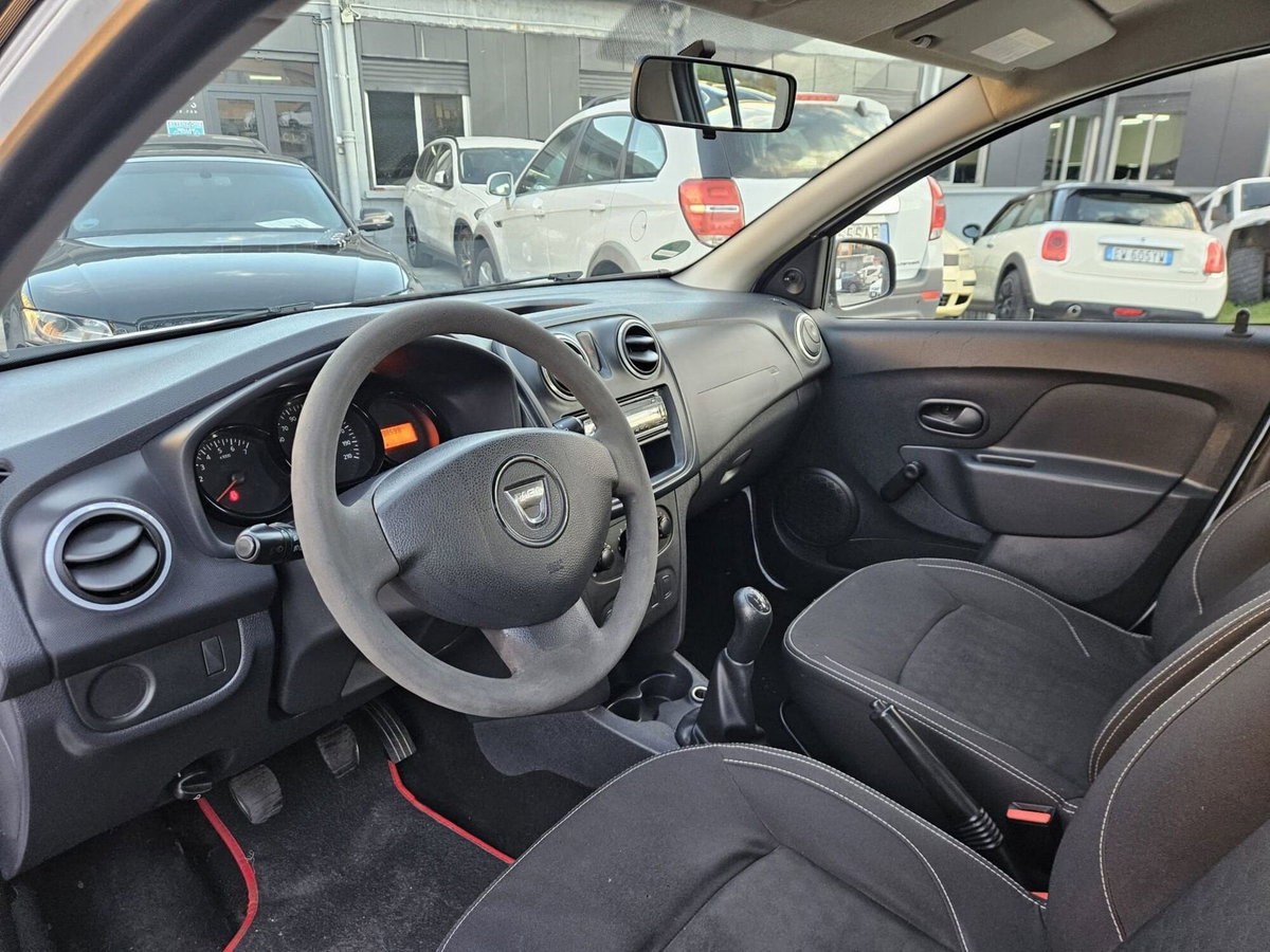 Dacia Sandero 1.2 75CV Ambiance (7)