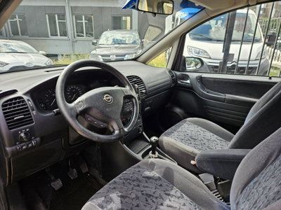 Opel Zafira 1.8 16V GPL-TECH Enjoy (7)