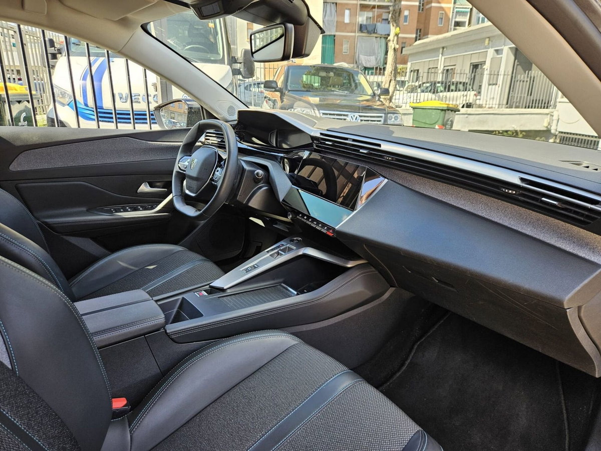 Peugeot 308 SW 1.5 bluehdi GT s&s 130cv eat8 (9)