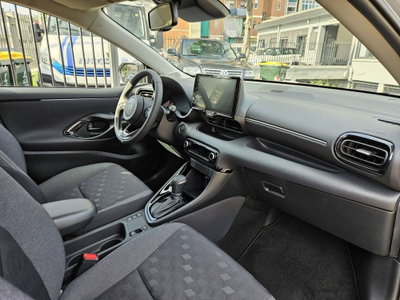 Toyota Yaris 115 Icon (17)