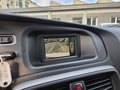 Volvo V40 D2 1.6 Summum (15)