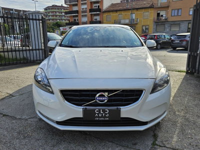 Volvo V40 D2 1.6 Summum (2)