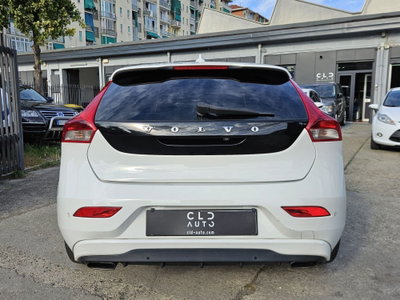Volvo V40 D2 1.6 Summum (5)