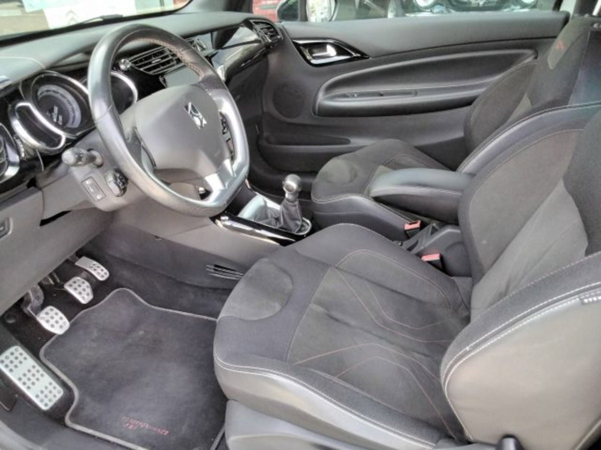 Ds DS 3 Coupé DS 3 PureTech 110 S&S Sport Chic (15)