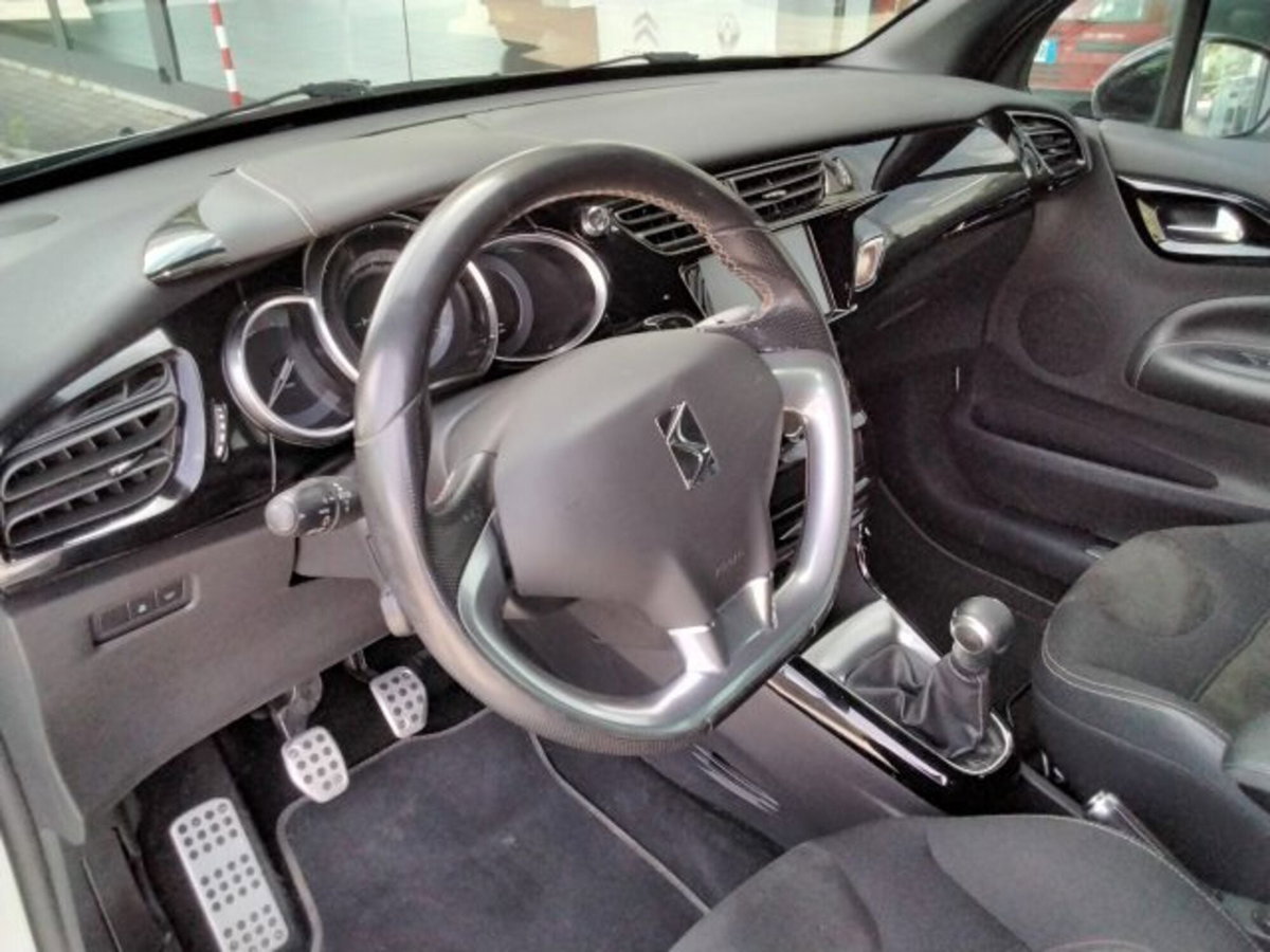 Ds DS 3 Coupé DS 3 PureTech 110 S&S Sport Chic (16)