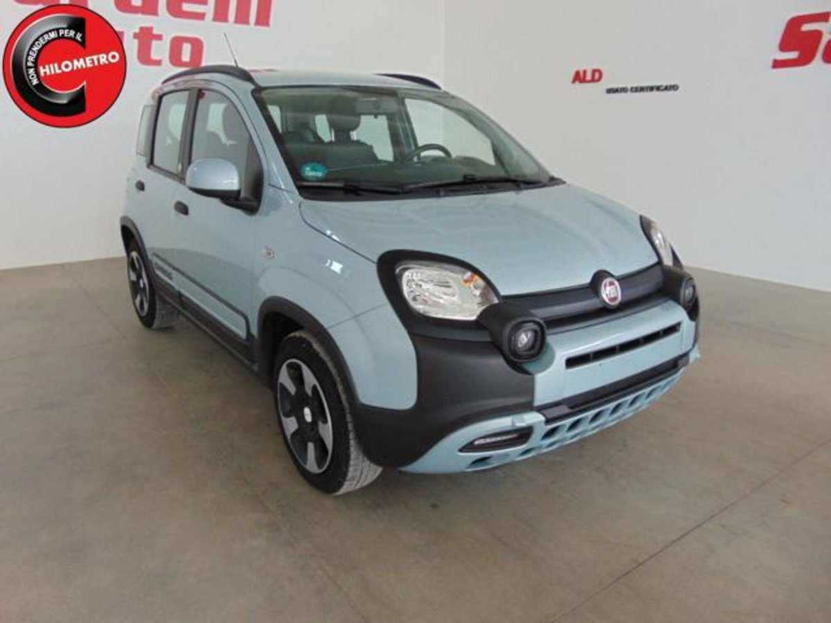 Fiat Panda 1.0 FireFly S&S Hybrid City Cross (3)