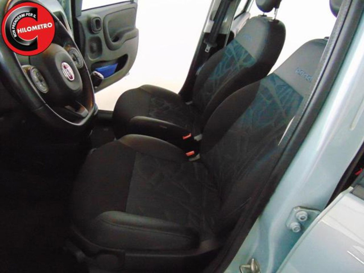 Fiat Panda 1.0 FireFly S&S Hybrid City Cross (5)