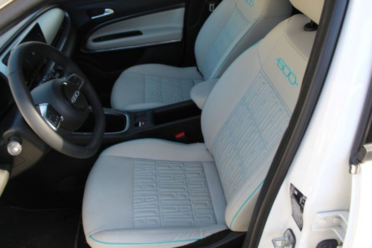 Fiat 600 1.2 La Prima 100cv (8)
