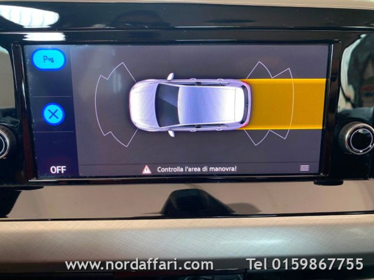 Volkswagen Golf Variant 1.0 eTSI EVO DSG Life (15)