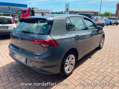 Volkswagen Golf Variant 1.0 eTSI EVO DSG Life (7)
