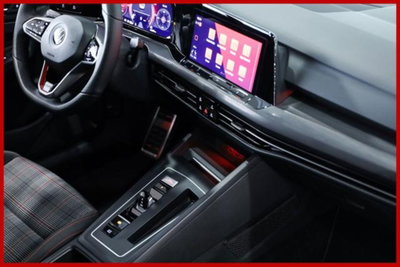 Volkswagen Golf 2.0 TSI GTI DSG (13)