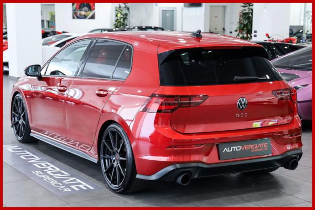 Volkswagen Golf 2.0 TSI GTI DSG (5)