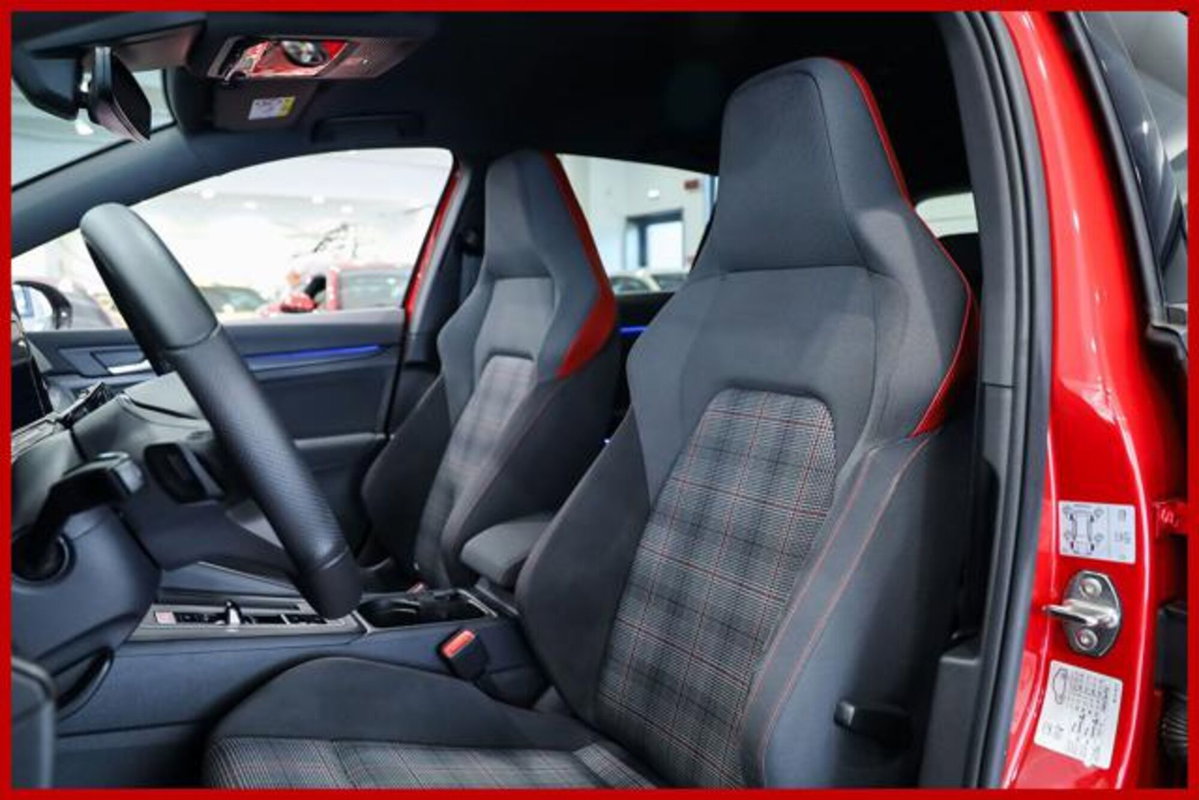 Volkswagen Golf 2.0 TSI GTI DSG (8)