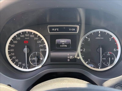 Infiniti Q30 2.2 diesel DCT Premium (14)