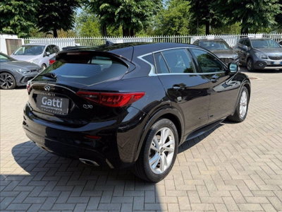 Infiniti Q30 2.2 diesel DCT Premium (5)