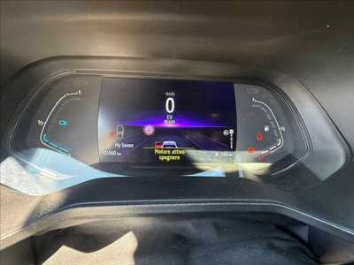Renault Clio Full Hybrid E-Tech 140 CV 5 porte Initiale Paris (17)