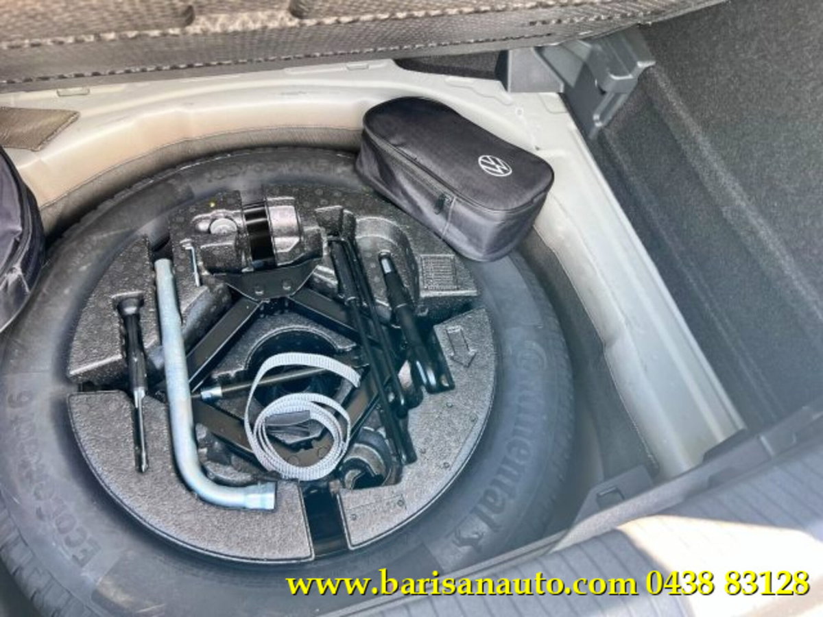 Volkswagen Polo 1.0 evo Life 80cv (12)