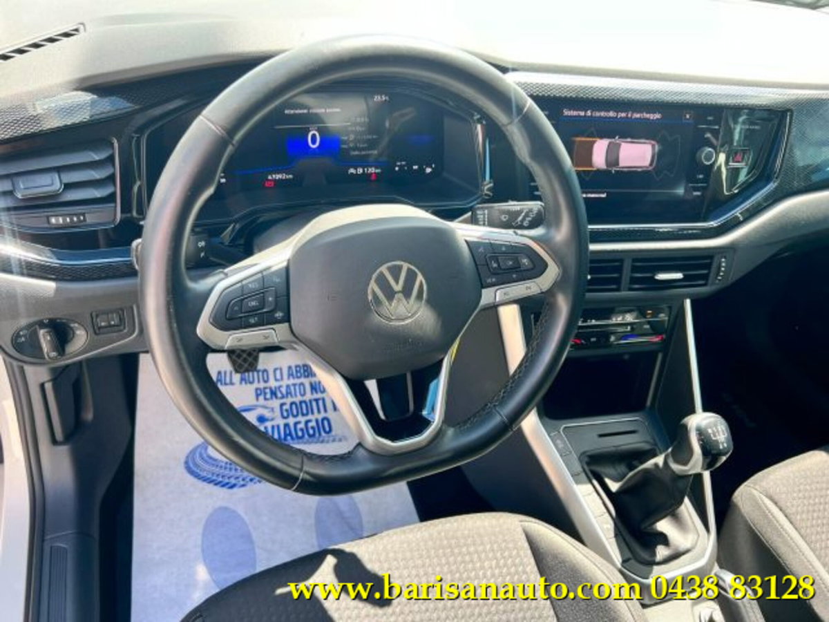 Volkswagen Polo 1.0 evo Life 80cv (15)