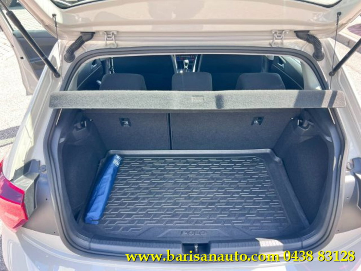 Volkswagen Polo 1.0 evo Life 80cv (8)