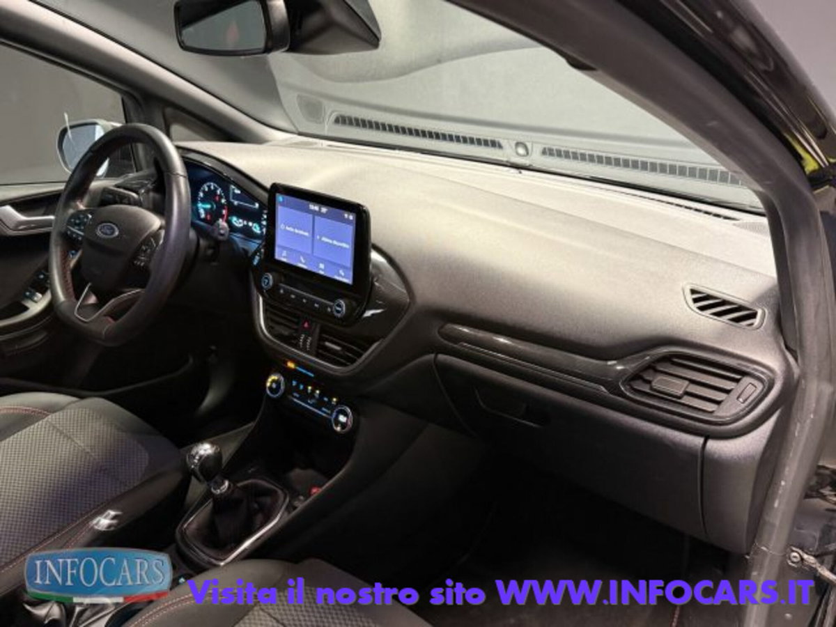 Ford Fiesta 1.0 Ecoboost 95 CV 5 porte ST-Line (12)