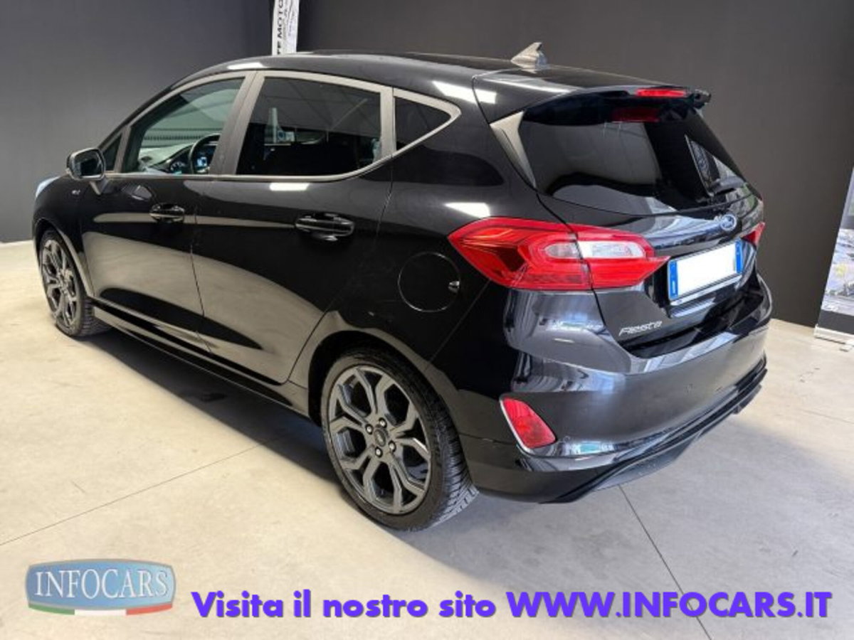 Ford Fiesta 1.0 Ecoboost 95 CV 5 porte ST-Line (2)