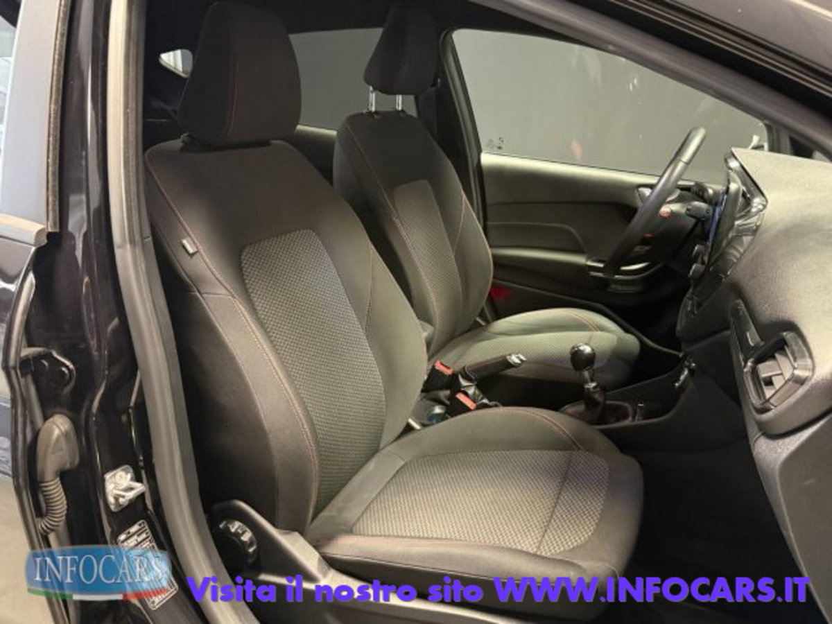 Ford Fiesta 1.0 Ecoboost 95 CV 5 porte ST-Line (6)