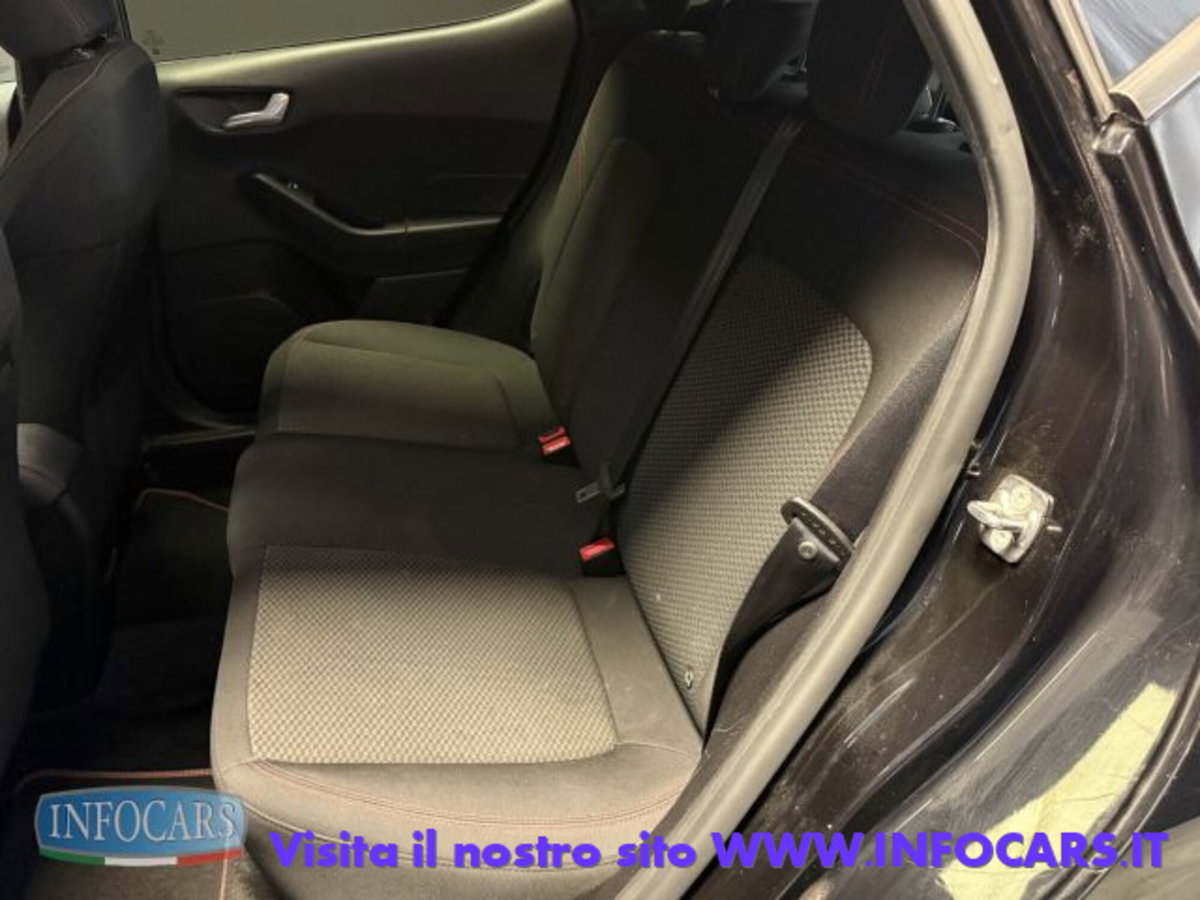 Ford Fiesta 1.0 Ecoboost 95 CV 5 porte ST-Line (7)
