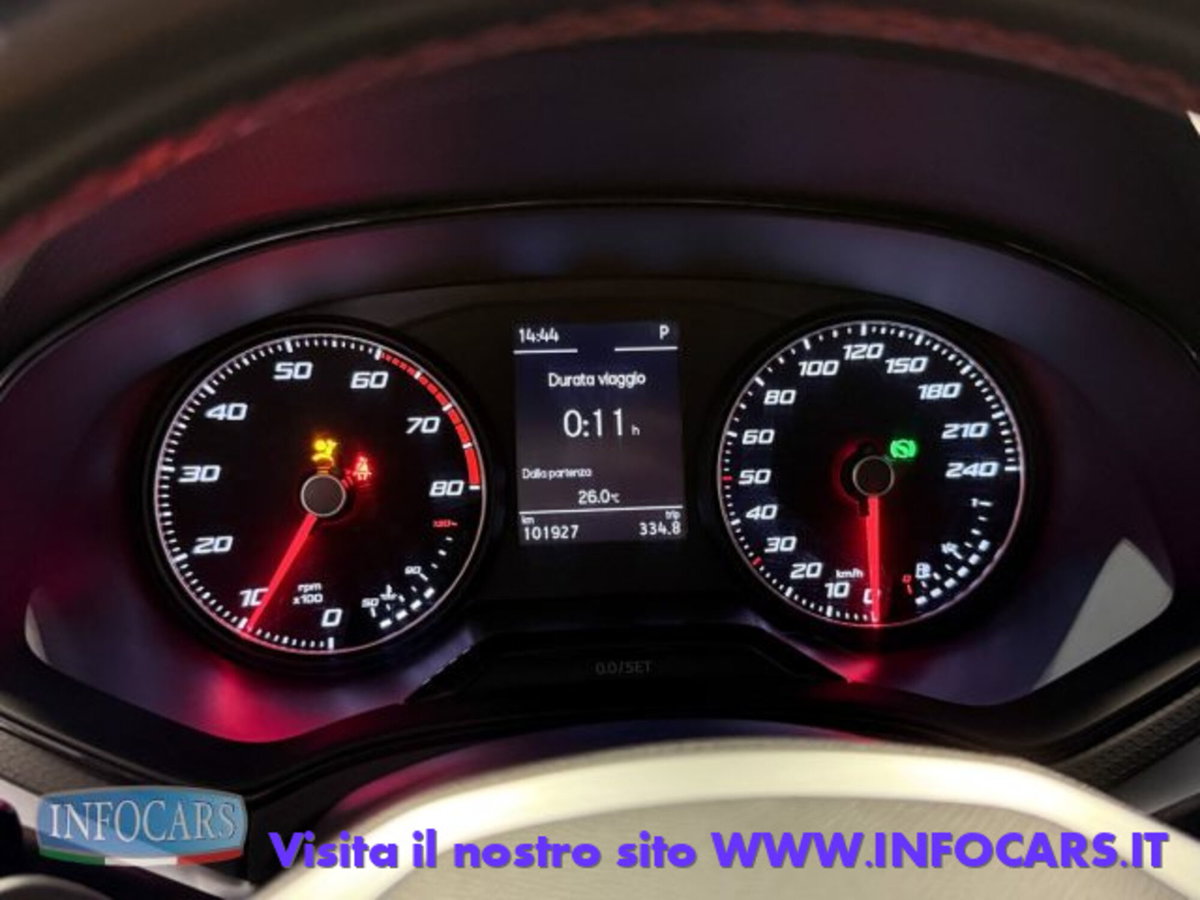 SEAT Arona 1.0 EcoTSI 110 CV DSG FR (13)
