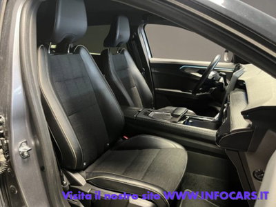 Renault Austral 1.2 full hybrid Iconic 200cv auto (6)