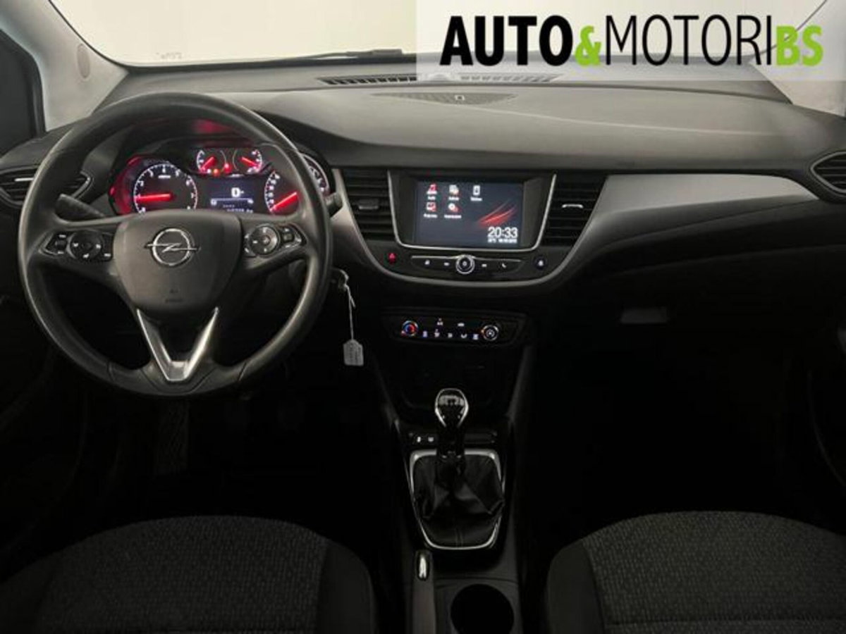 Opel Crossland X 1.2 12V Advance (10)