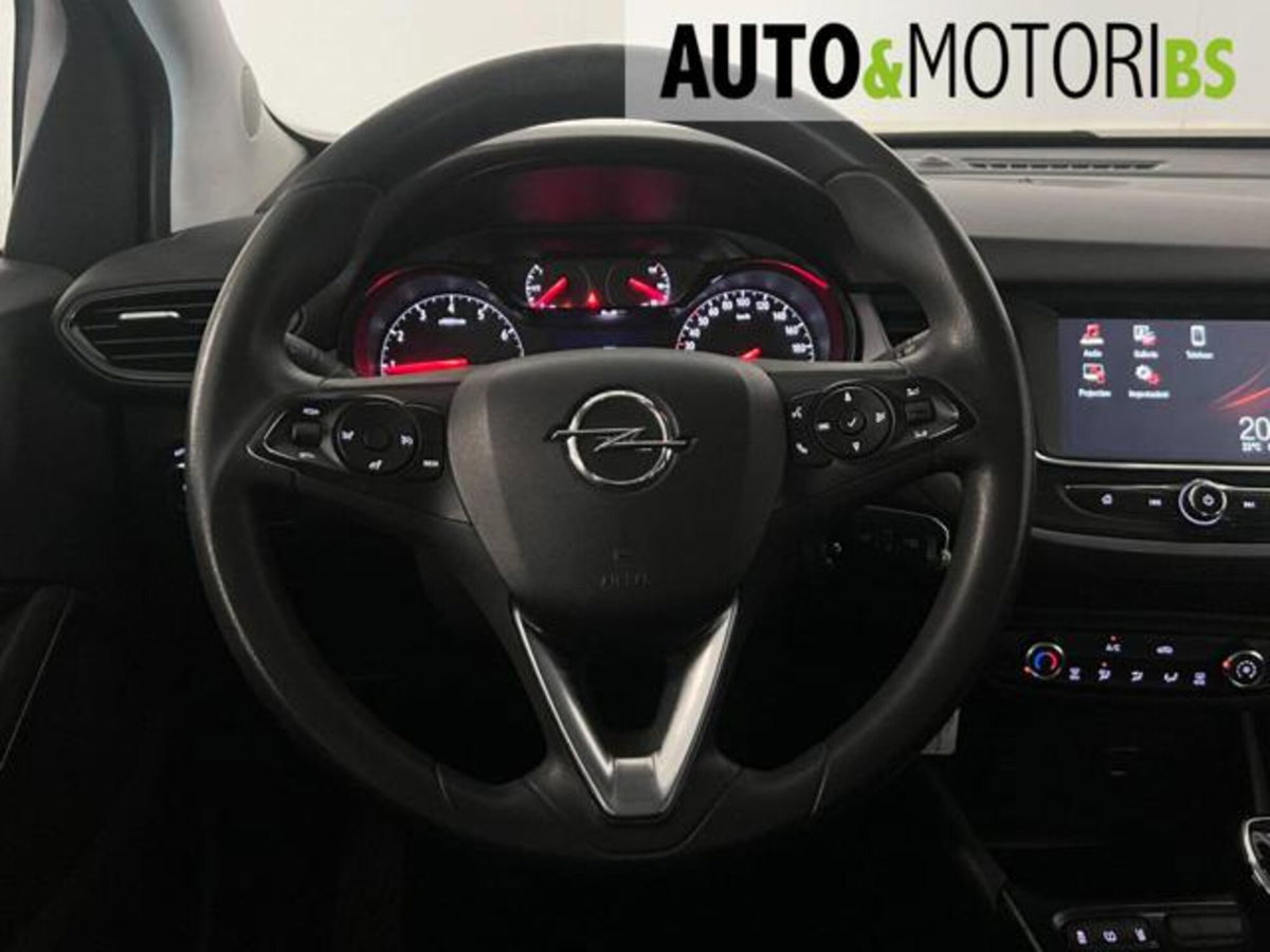Opel Crossland X 1.2 12V Advance (11)