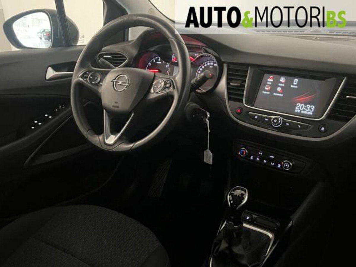 Opel Crossland X 1.2 12V Advance (16)