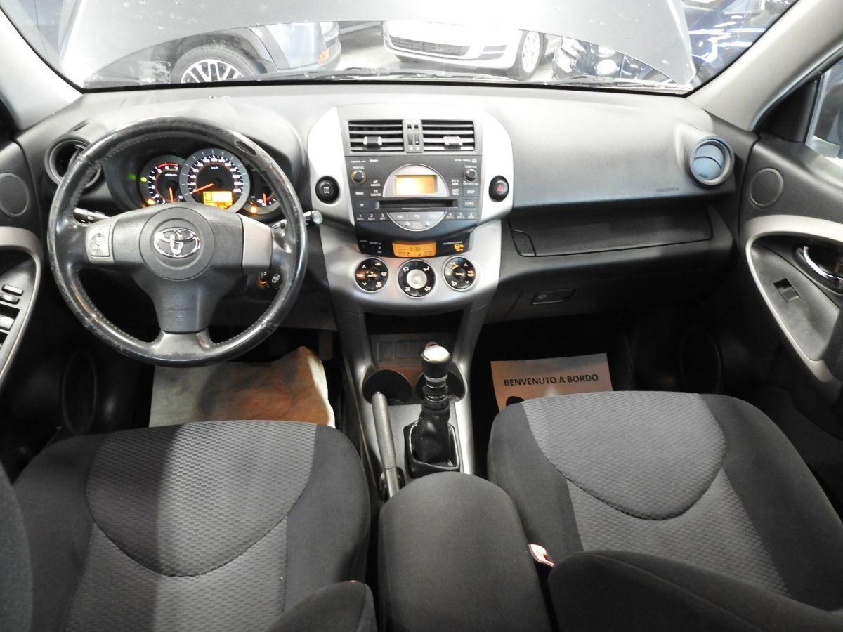 Toyota Rav4 2.2 D-4D 136 CV DPF Sol (16)