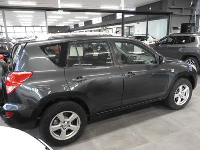 Toyota Rav4 2.2 D-4D 136 CV DPF Sol (6)