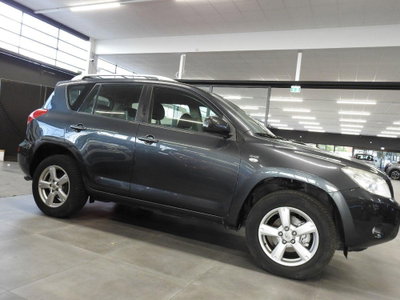 Toyota Rav4 2.2 D-4D 136 CV DPF Sol (7)