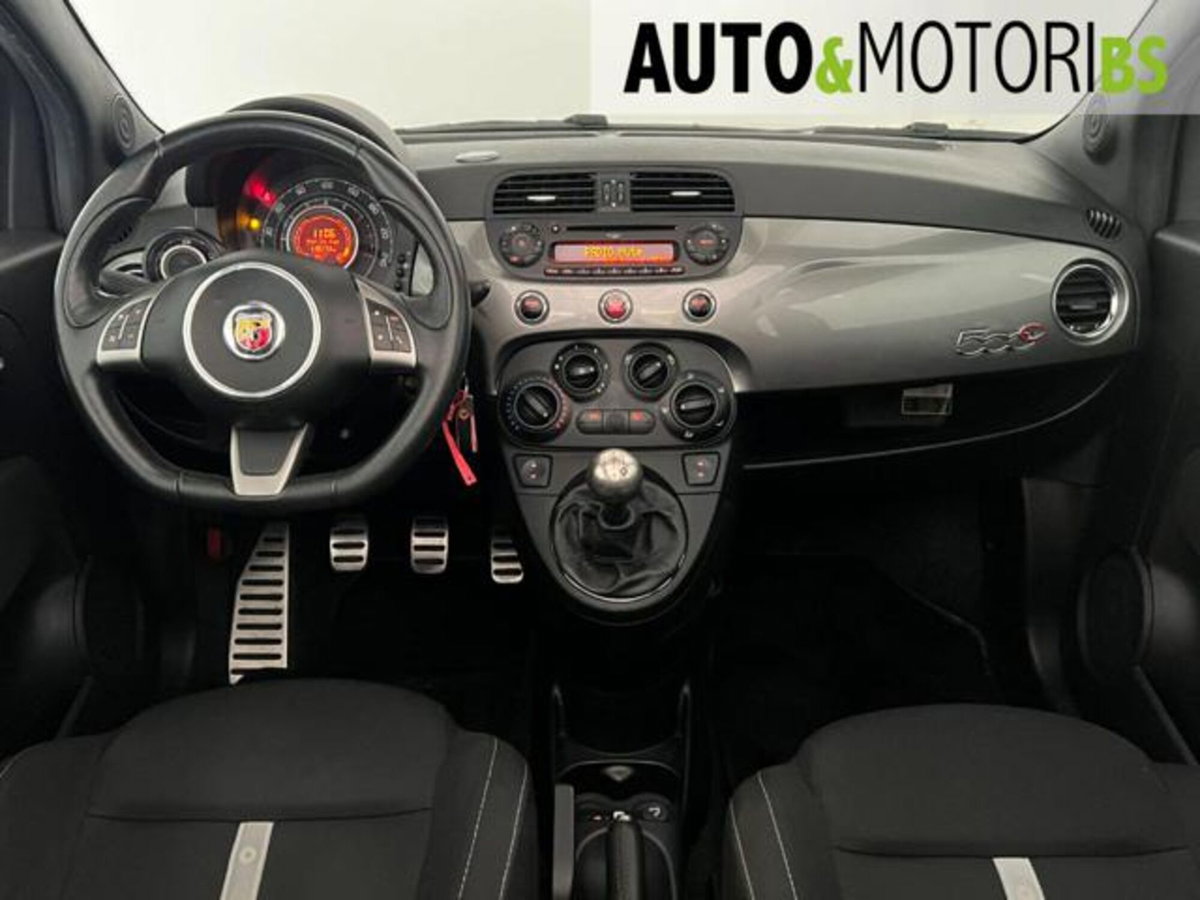 Abarth 500 Cabrio 1.4 Turbo T-Jet (10)