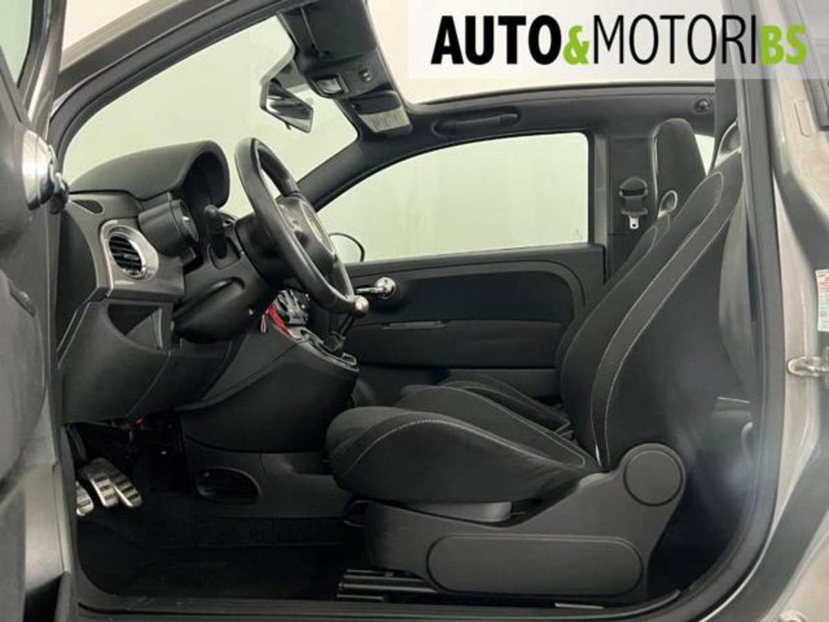 Abarth 500 Cabrio 1.4 Turbo T-Jet (9)
