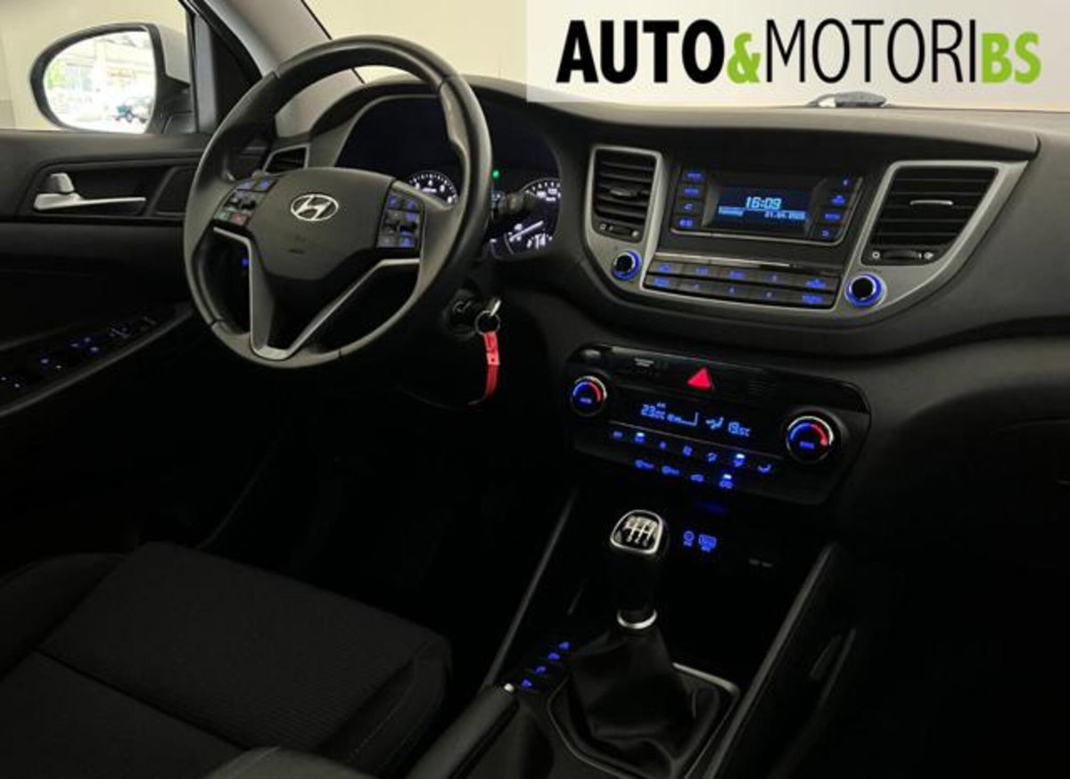 Hyundai Tucson 1.6 GDI Comfort (16)